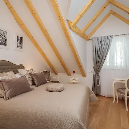 Πανσιόν Priska Heritage (adults Only) Σπλιτ