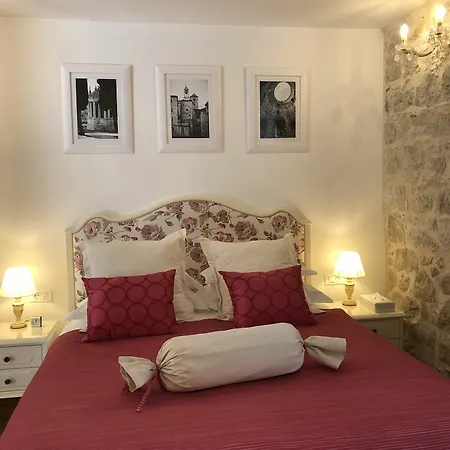 Priska Heritage (adults Only) Maison d'hôtes 4*