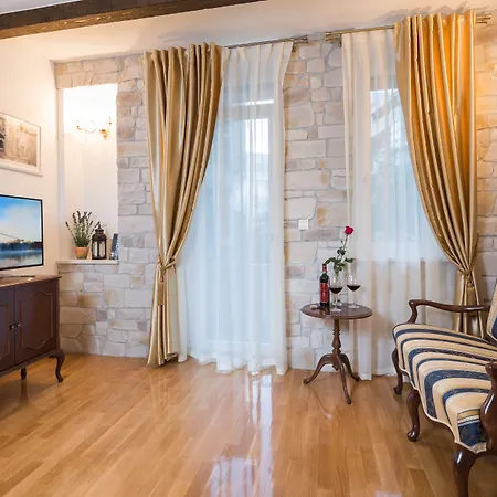 Priska Heritage (adults Only) Гостевой дом